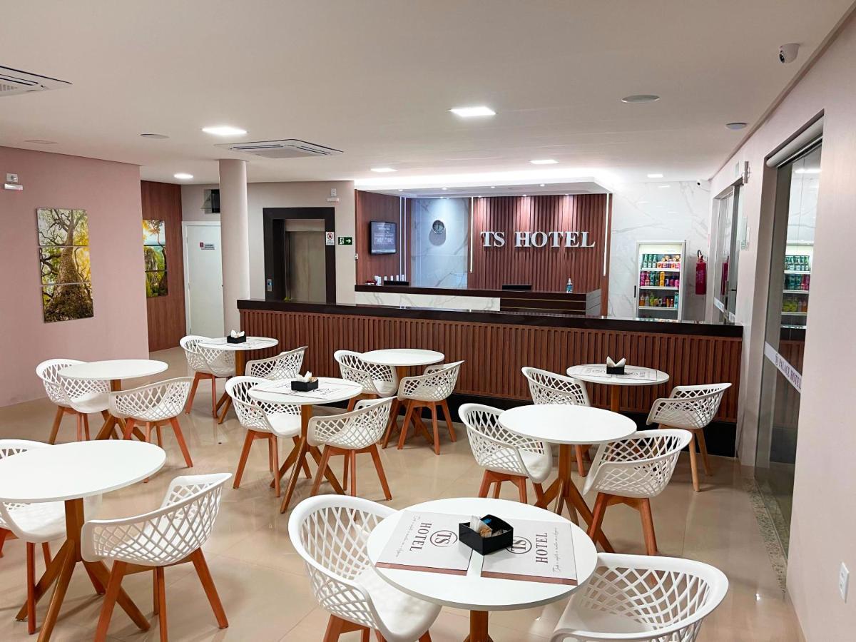 Ts Hotel Porteirinha Dış mekan fotoğraf